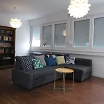 Apartman Comfortable With Great And Sea View