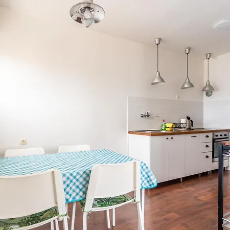 View Apartamento