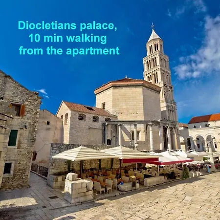 Comfortable With Great And Sea View Apartamento Split