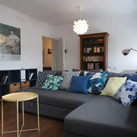 شقة Comfortable With Great And Sea View *