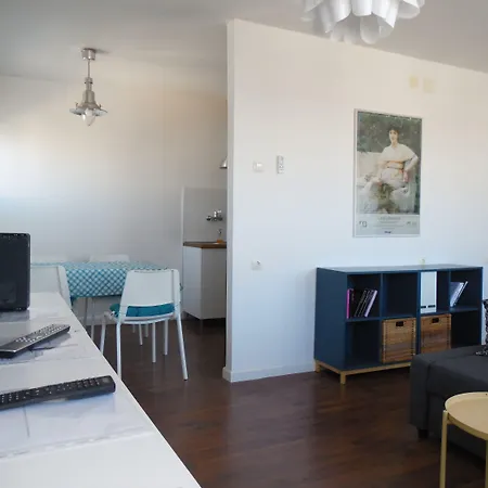 شقة Comfortable With Great And Sea View *