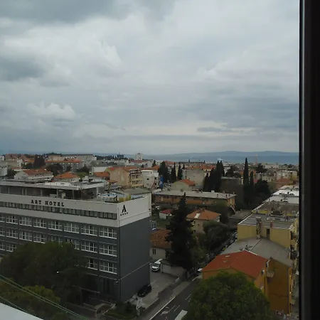 Comfortable With Great And Sea View *