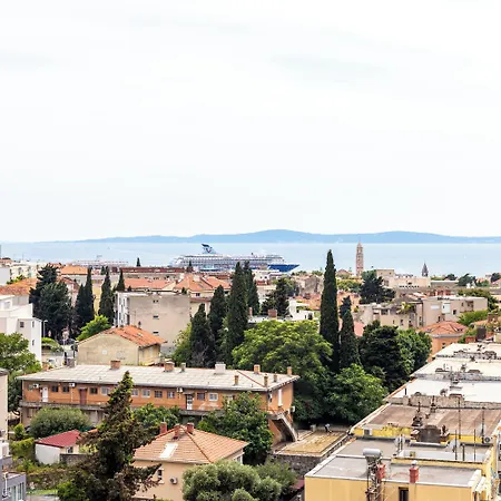 Comfortable With Great And Sea View Apartman Split