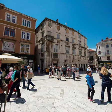 Apartment Comfortable With Great And Sea View *